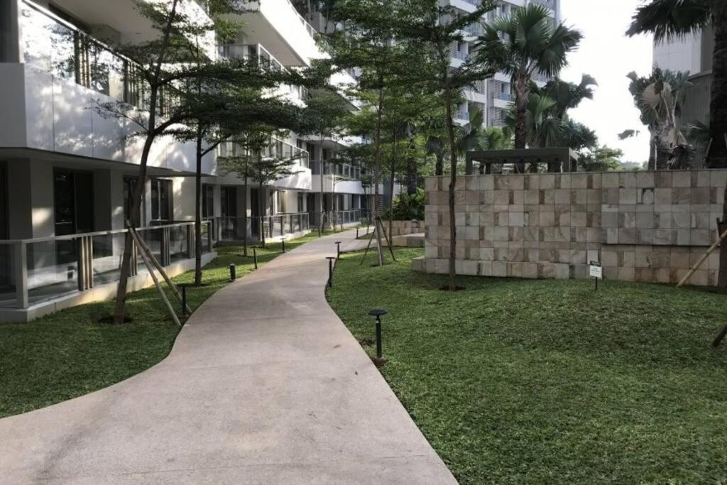 Homy 2 Bedroom Apartment Near Shopping Malls Yakarta Exterior foto